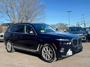 Noir, Occasion, 2024, X7 xDrive40i AWD avec Pack Exécutif, Pack Premium, Toit ouvrant, Démarrage à distance, Sièges en cuir - Product Image 5