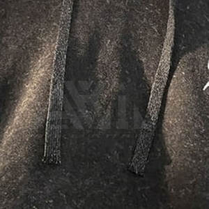 เสื้อฮู้ดดี้ผู้ชายสไตล์ดีไซเนอร์แนวสตรีทแวร์ ผ้าหนาแบบดิสเทรส ผลิตตามสั่ง สำหรับฤดูหนาว พร้อมผ้าที่เป็นมิตรต่อสิ่งแวดล้อม ระบายอากาศได้ดี และโลโก้แบบกำหนดเอง - Product Image 4