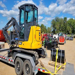 Miniexcavadora John Deere EE 50G con Motor y Bomba de Alta Resistencia, Perfecta para Pequeños Proyectos de Construcción, Compre Hoy Mismo - Product Image 1