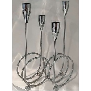 Vente chaude mariage et tous les événements Table à manger chandelier décoratif dernier bougeoir en métal doré chandelier au meilleur prix - Product Image 2