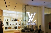 Film LED transparent, écran flexible, affichage en film cristal LED haute résolution pour signalétique de vente au détail haut de gamme