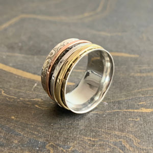 Eight Tone <b>Spinner</b> <b>Ring</b> (8.3 Grams) for Gift Occasions - Product Image 1