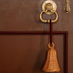 Cloche en rotin tissé à la main pour sapin de Noël suspendu ornements de Noël en rotin naturel - Product Image 2