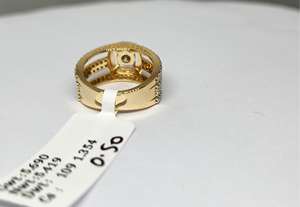 Anillo de Compromiso de Lujo con Halo, Chapado en Oro Amarillo de 14K y Rodio, Combinación de Diamantes Naturales, Certificado IGI, Disponible para Exportación - Product Image 2