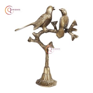Ornements décoratifs dorés de style moderne Statues en forme de petits oiseaux pour la décoration intérieure en laiton et métal pour le salon, la chambre et le bureau - Product Image 3