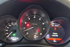 Porsche Macan S 2022 IMPECABLE, SUV/Crossover de Aluminio de Grado Industrial con Motor V6 Biturbo, Personalizable OEM/ODM, Garantía de 3 Años - Product Image 5