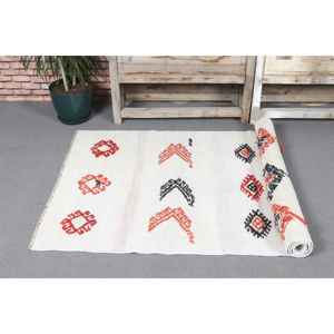 Alfombra Turca Vintage con Acentos Florales, 3.1x6.9 pies, Blanca y Roja - Product Image 5