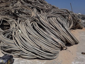 Déchets de fil d'aluminium de qualité supérieure, haute conductivité, qualité brillante, pour la fabrication de câbles, le raffinage, le recyclage des métaux et les acheteurs exportateurs - Product Image 4