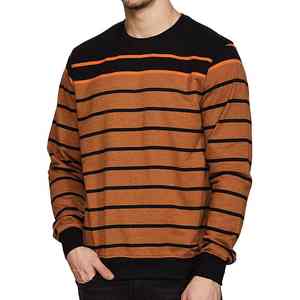 เสื้อฮู้ดผู้ชายผ้าฟลีซสำหรับฤดูหนาว ปักโลโก้ตามสั่ง ขายส่ง มีฮู้ดปรับได้ กระเป๋าปักลาย สวมใส่สบาย ผ้าฝ้าย 100% กันลม - Product Image 6