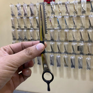 High Quality Hair Thinning Styling Razor Replaceable Comb Silver Rotating Finger <b>Swivel</b> Thumb Single Blade Stainless Steel - Product Image 1