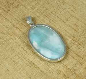 Pendentif ovale en larimar, argent sterling, pierre précieuse bleue des Caraïbes, bijoux faits à la main, cadeau élégant pour enfants et femmes - Product Image 6