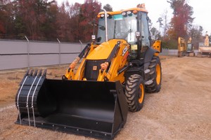 Retroexcavadora JCB 3CX 4CX 4x4 usada de alta calidad para trabajos de construcción pequeña cargadora de ruedas delanteras - Product Image 5