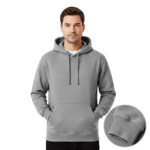 Sweats à capuche pour hommes en polyester, conçus pour un usage quotidien durable, avec un tissu léger, une coupe confortable et un entretien facile - Product Image 1