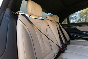 Increíble Mercedes-Benz S560 4Matic Sedán usado del 2018 - Product Image 3