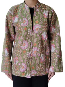 Fabricante y mayorista, chaquetas acolchadas, abrigo reversible de algodón, chaqueta kantha hecha a mano, suéteres para mujer, blazers para mujer - Product Image 4