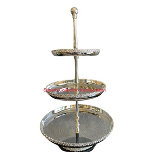 ที่วางเค้กโลหะชุบเงิน3ชั้นดีไซน์สุดหรูถาดเสิร์ฟแบบเป็นชั้นสำหรับงานแต่งงานและที่วางขนมหวาน - Product Image 1