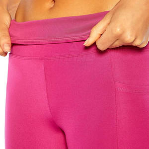 Leggings elásticos suaves para mujer con tela transpirable para entrenamiento Leggings sin costuras con tecnología de secado rápido para un estilo de vida activo - Product Image 4