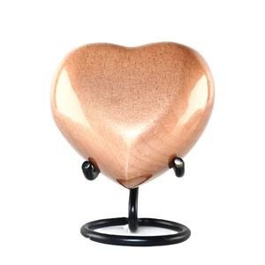 Urne en bois personnalisé pour la crémation des animaux domestiques, fait à la main, en forme de cœur, pour les cendres d'animaux - Product Image 1