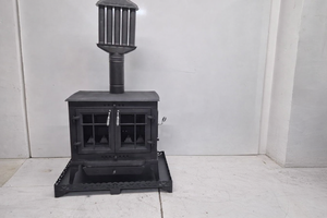 Poêle à bois en aluminium moulé à double porte, écologique, au design contemporain, pour foyer de villa - Product Image 5