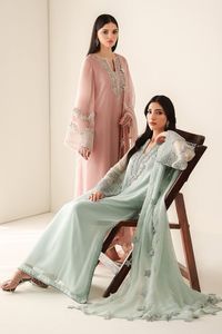 Vente en gros de robes de soirée de créateur en dentelle polyester avec broderie lourde pour mariage de fiançailles traditionnel indien pakistanais pour femmes - Product Image 2