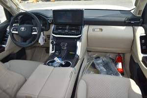 TOYOTA ANDCRUISER - Product Image 5