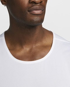 Camisetas sin mangas de poliéster con logo personalizado para hombre, camisetas deportivas estampadas para correr, camisetas de poliéster y algodón personalizadas de alta calidad. - Product Image 4