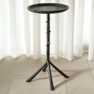 Mesa Auxiliar de Hierro Forjado Artesanal con Acabado Negro Vintage, Ecológica y Multifuncional para Hogar, Hoteles y Sala de Estar - Product Image 1