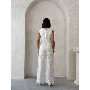 Combinaisons et salopettes brodées pour femmes, vente en gros de pantalons - Product Image 1