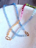 Nouveauté : Collier artisanal en perles arc-en-ciel, bijoux énergétiques, pierres naturelles colorées, pierres précieuses ludiques, bijoux vibrants pour femmes