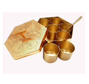 Boîte à épices en laiton personnalisée Ustensiles de cuisine Boîte à épices Masala carrée en laiton doré faite à la main pour boîte artisanale d'épices - Product Image 4