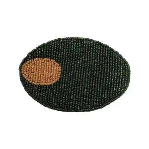 Dessous de verre perlé artisanal en or et noir Design géométrique rond pour la protection de la table décorative par MD Handicrafts - Product Image 5