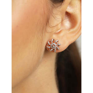 Achetez des boucles d'oreilles en argent sterling 925 de qualité supérieure pour femmes et filles, tendance, avec diamants, en or rose, en forme de fleur ou de cœur, pour les fiançailles - Product Image 5