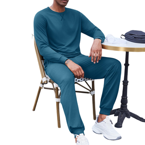 Nouveau design de survêtement Streetwear respirant à manches longues pour hommes avec impression personnalisée et motif solide pour l'hiver - Product Image 4