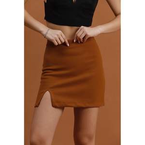 Minifalda al por Mayor con Detalle de Abertura Lateral para Mujer - Product Image 3