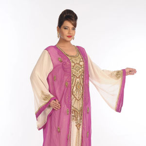 Caftanes Georgette multicolores con bordado Zari Work ODM Supply Característica transpirable para uso islámico - Product Image 1