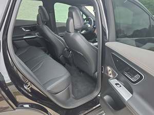 Mercedes-Benz EQE SUV 350 4MATIC ปี 2024 สภาพดีมาก เกียร์อัตโนมัติ เบาะหนังสีเข้ม ล้อแม็ก R20 กล้อง 360 องศา - Product Image 6