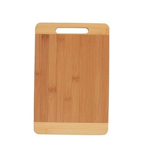 Planche à découper ronde en bois de style moderne, de qualité supérieure, écologique, pour une utilisation en cuisine - Product Image 5