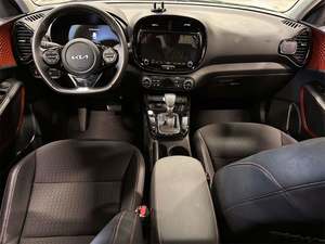 Kia Soul GT-Line FWD 2024 d'occasion, incroyablement parfait, faible kilométrage, en stock, proposé à un prix incroyable, à ne pas manquer - Product Image 4