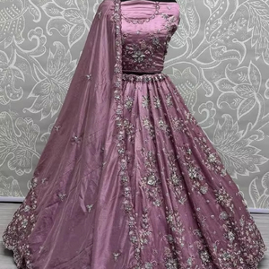 Lehenga choli ออกแบบด้วยงานฝีมือ khatali - Product Image 1