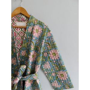 Albornoz Kimono acolchado de algodón para mujer, chaqueta de manga larga con estampado Floral rosa a mano, ropa de invierno - Product Image 5