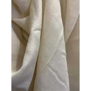 Bufanda de Pashmina Tejida a Mano en Estilo Leche, Larga y Elegante - Product Image 3