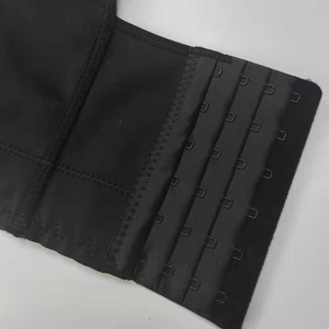 Soutien-gorge de sport léger et écologique à soutien élevé pour femmes Bretelles entièrement réglables Soutien-gorge de gymnastique d'entraînement à couverture complète avec rembourré - Product Image 5