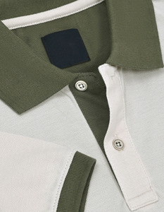 Marque privée T-shirt pour hommes Fournisseur OEM Fabricant d'usine de vêtements Vente en gros pour exportation Vêtements imprimés sur mesure - Product Image 3