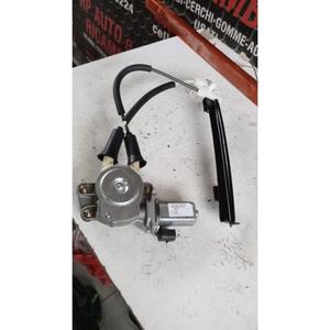 ชุดกลไกปรับกระจกหน้าต่างด้านหลังขวา ALFA ROMEO 147 ซีรีส์ (937_) (05>10) รุ่น 46739794 - Product Image 3