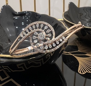 Bracelet et bracelet rond en or 14K et 18K avec diamant jaune et blanc naturel pour femme certifié tiers - Product Image 6