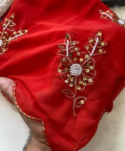 Saree en tissu Georgette doux avec broderie Magnifique chemisier à motif floral avec perles et Katdana Handwork Ethnic Wear - Product Image 5