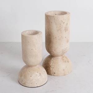 Porte-bougie double dôme en pierre de travertin élégant, design sculptural moderne artisanal, accent durable pour la décoration de maison de luxe - Product Image 1