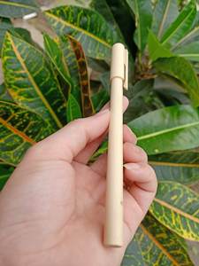 Bolígrafo de bambú natural: opción ecológica para una escritura elegante y suave de Vigifarm - Product Image 2