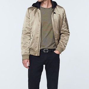 Chaqueta Bomber para Hombre a Precio de Mayoreo, Último Diseño, Fabricación en Pakistán, Chaqueta Bomber Personalizada - Product Image 1
