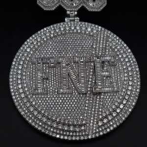 จี้เงินแท้ 925 สไตล์ฮิปฮอป ตัวอักษร 3 มิติ สองสี ประดับเพชรโมอิสซาไนต์แบบกำหนดเอง VVS ชุบโรเดียม ดีไซน์วงกลม - Product Image 3
